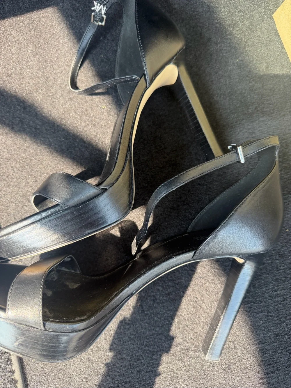 New women's Michael Kors 8.5 Black Ankle-Strap Platform Heel Sandals